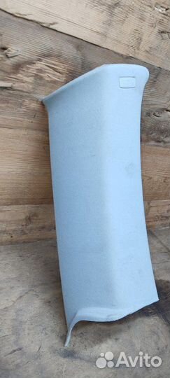 Накладка обшивка стойки задняя левая Volkswagen