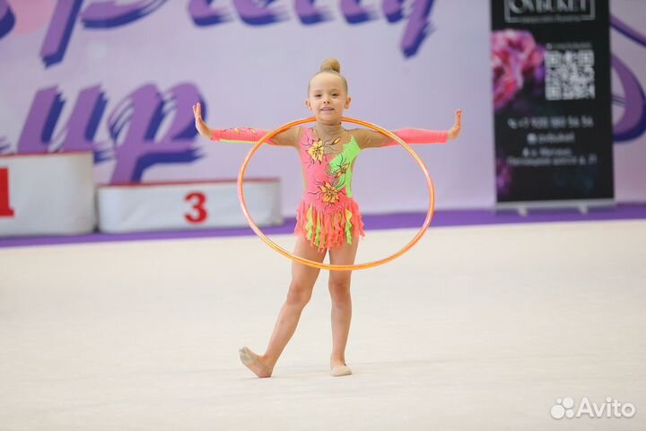 Купальник гимнастический для выступлений 110