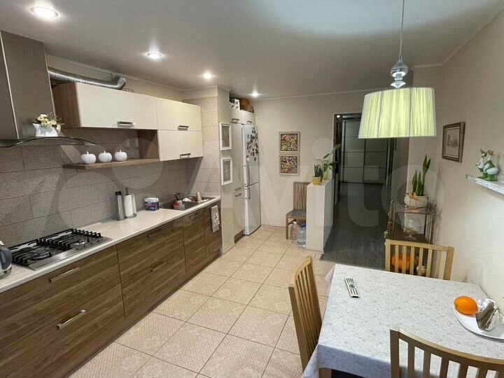 2-к. квартира, 69,7 м², 9/10 эт.