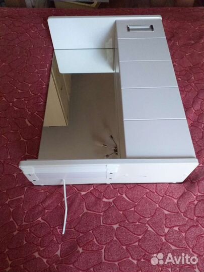 Полка настенная навесная