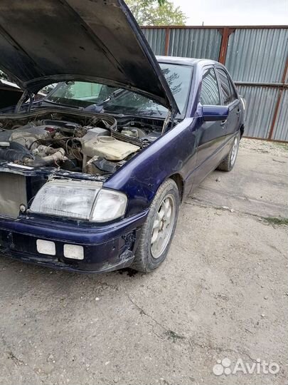 Разбор 202 кузов 1.8литра