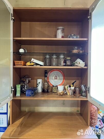 Кухонный шкаф буфет