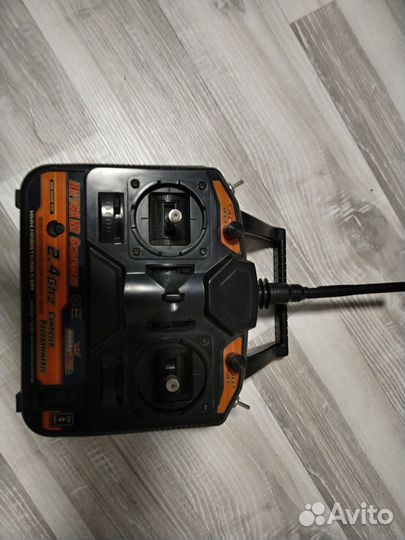 Рыболовный кораблик