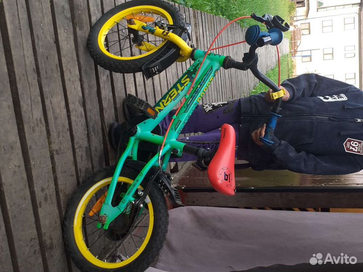 Детский велосипед.В хорошем состояние