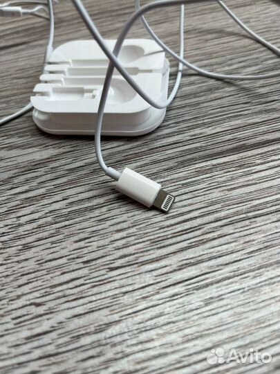 Гарнитура мр3 для iPhone (Lightning)