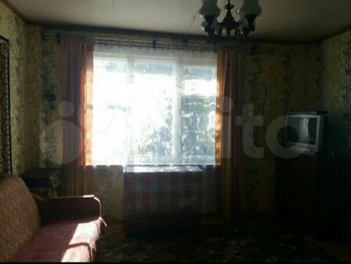 3-к. квартира, 43 м², 1/1 эт.