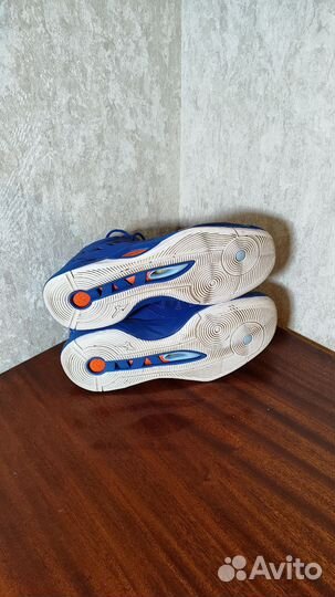 Кроссовки Mizuno wave momentum MID волейбольные