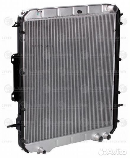 Luzar LRC0301 Радиатор охл. для а/м паз Вектор Nex