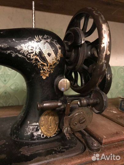 Антиквариат швейная машинка Singer