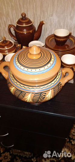 Графин, петух супница,сервиз- керамика