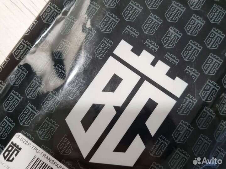 Чехол на samsung S 22+