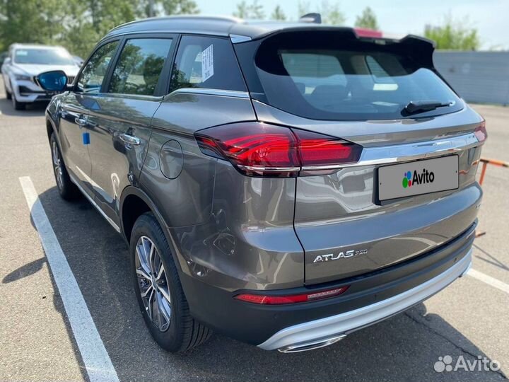 Geely Atlas Pro, 2023