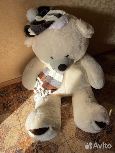 Плюшевый медведь