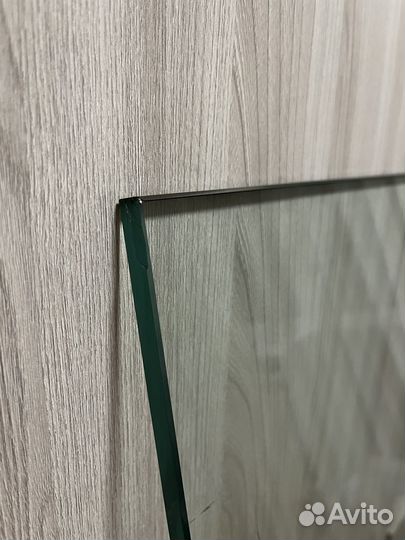 Полка стеклянная 140*25*1,0 см