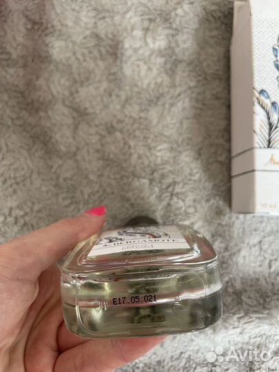 Парфюмерная вода женская оригинал