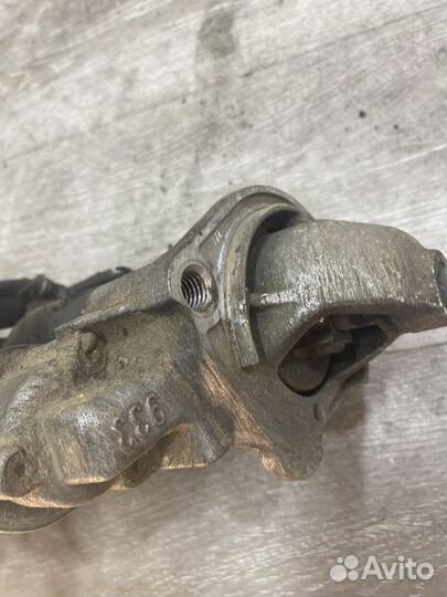 Стартер Volkswagen Passat