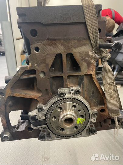 Двигатель VW crafter 2.0