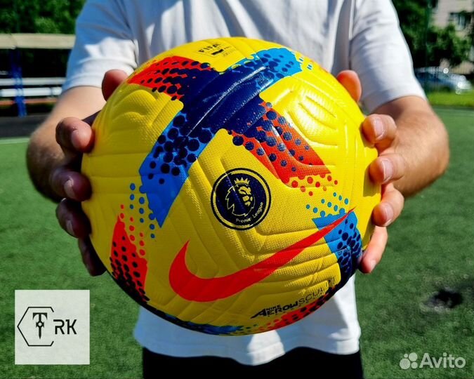 Футбольный мяч adidas лига чемпионов 2023