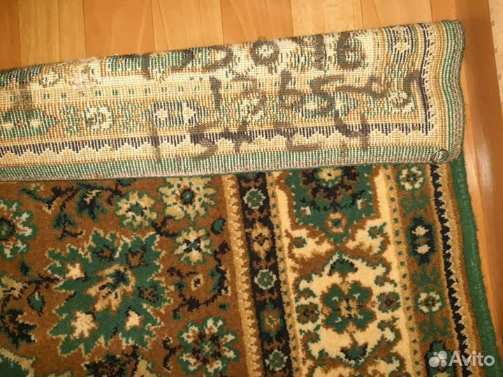 Ковры шерстяные 2.4 на 1.5 м и 3 на 2 м