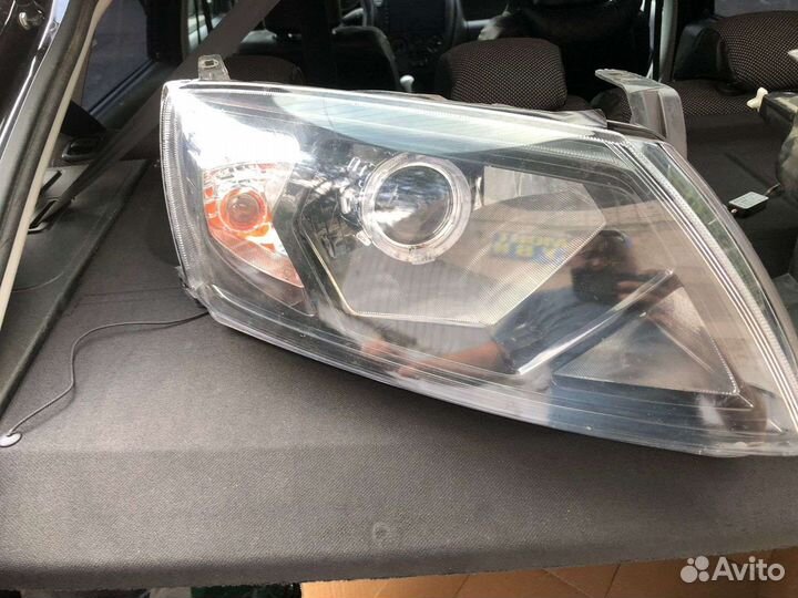 Фары гранта Bi led в линзе под Fl