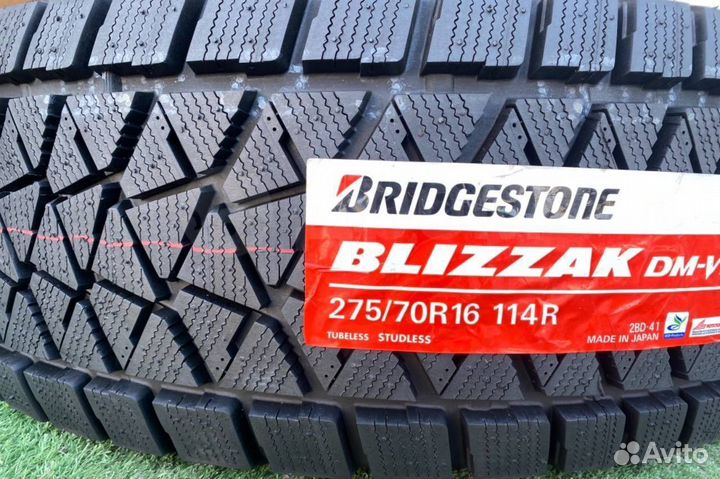 Bridgestone Blizzak VRX 225/45 R17 91S