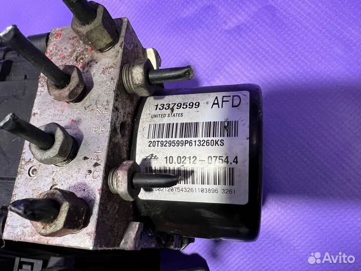 Блок abs Opel Astra J A16XER 2012