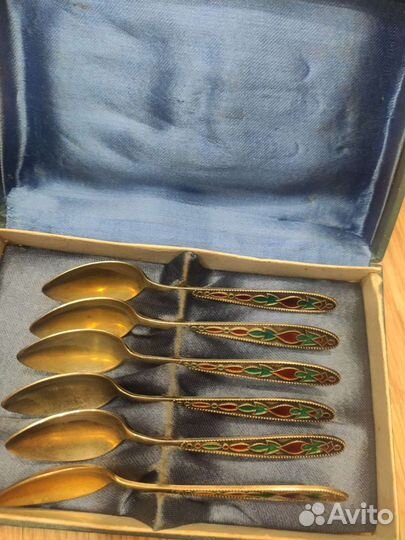 Серебряные ложки эмаль