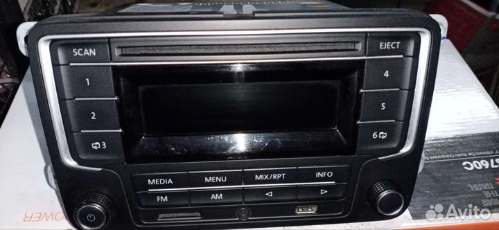 Магнитола RCD 220