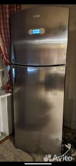 Холодильник whirlpool