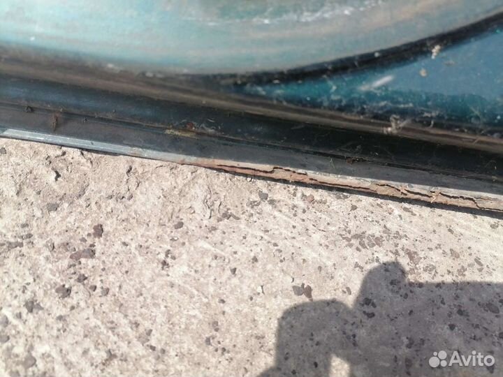 Дверь задняя правая volkswagen polo 3