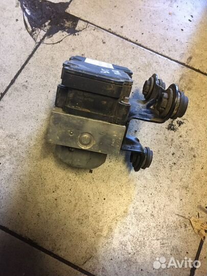 Блок аbs Volkswagen Polo