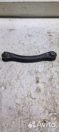 Рычаг задний поперечный верхний