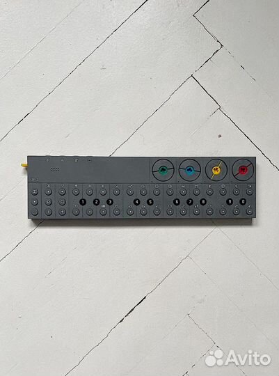 Teenage engineering op-z