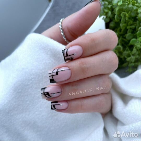 Маникюр,Shellac,наращивание ногтей, педикюр Лобня