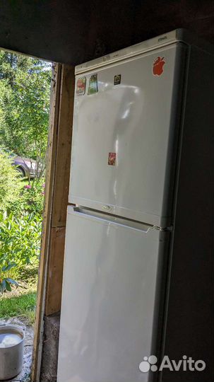 Холодильник