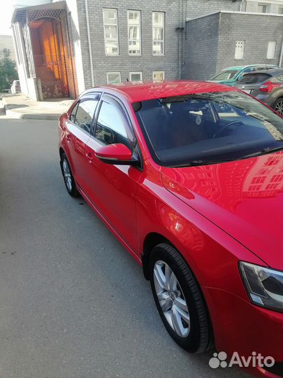 Volkswagen Jetta, 2012