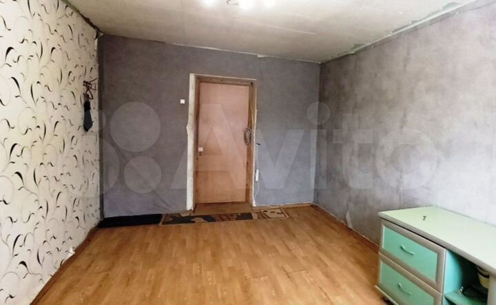 Комната 17 м² в 4-к., 4/5 эт.