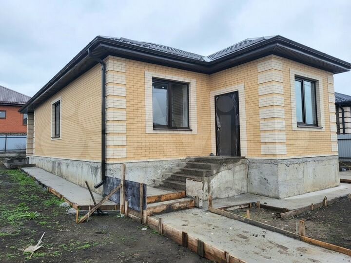 Дом 135 м² на участке 5 сот.