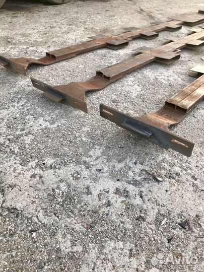 Стойки для прицепа Kogel