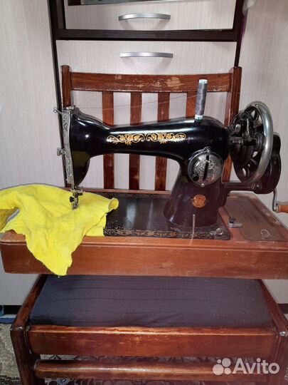 Швейная машинка подольск ручная