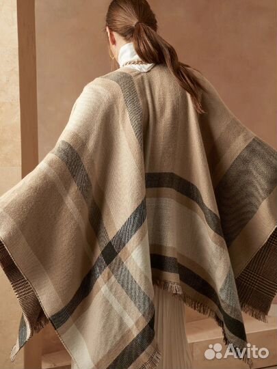 Продам новое пончо Banana Republic, с биркой