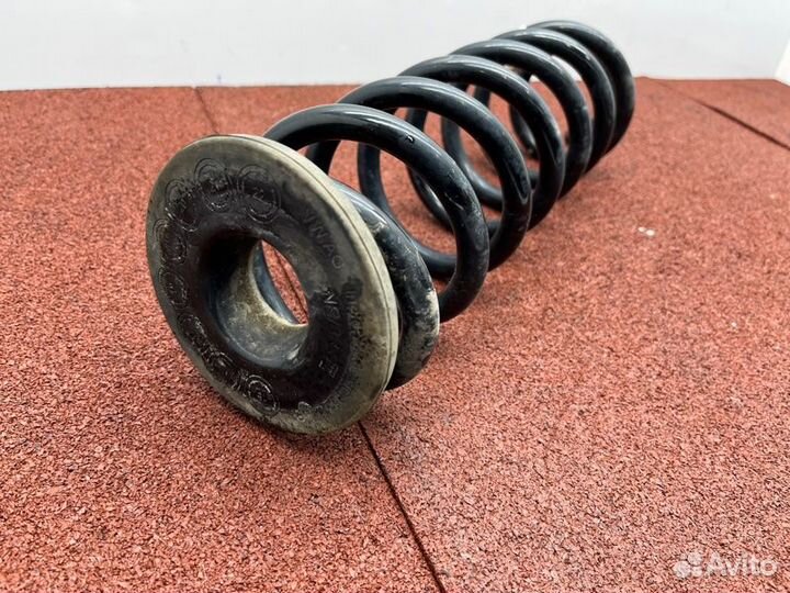 Задняя пружина амортизатора Skoda Kodiaq NS7