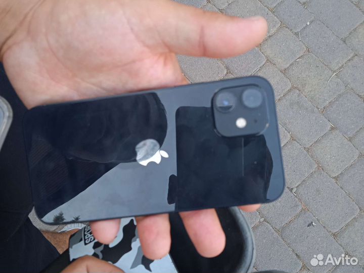 Телефон iPhone12