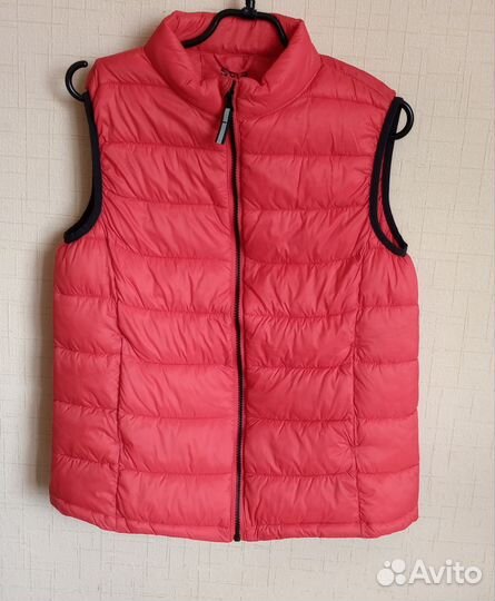 Жилет Sela новый для мальчика 158 см