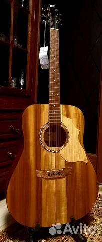Эстрадная гитара акустическая шестиструнная джет
