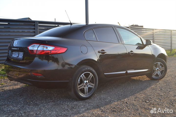 Renault Fluence 1.6 МТ, 2010, 197 060 км