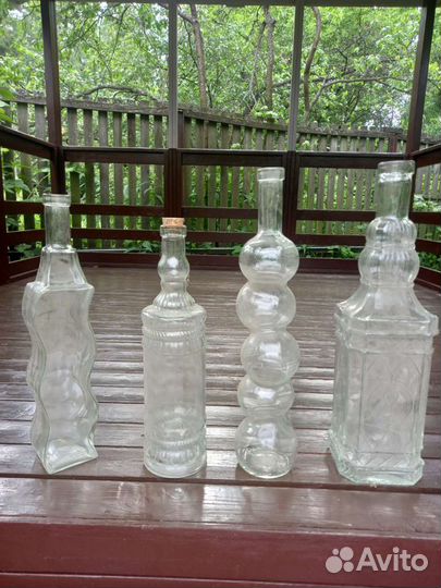 Бутылка стеклянная