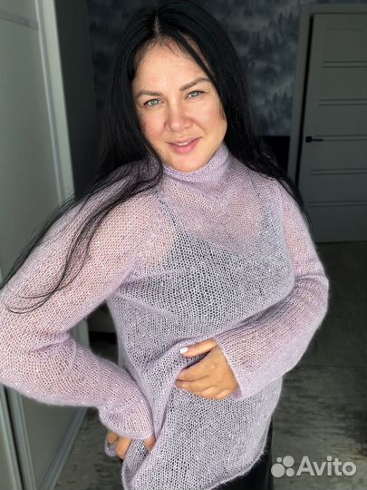 Вязаная паутинка мохеровый свитер