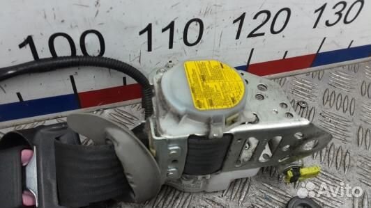 Ремень безопасности с пиропатроном сиденья передне