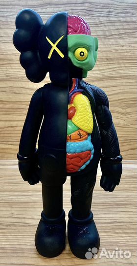 Кукла kaws из гипса